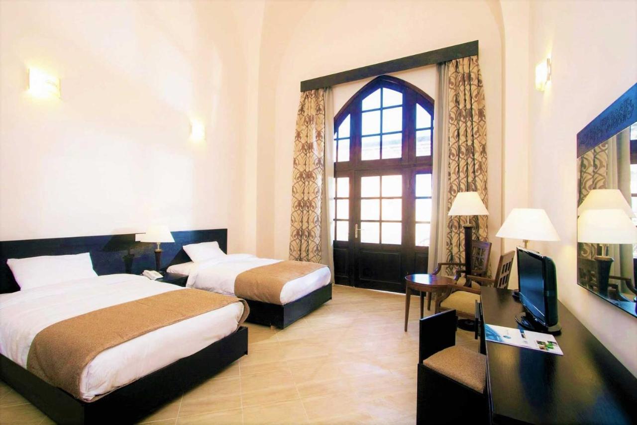 Rohanou Beach Resort El Qoseir Exterior foto