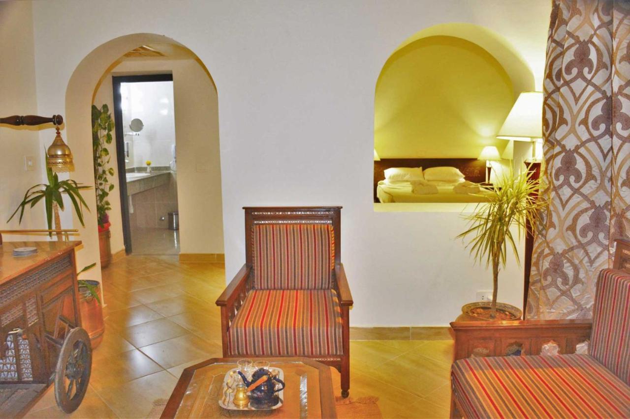 Rohanou Beach Resort El Qoseir Exterior foto
